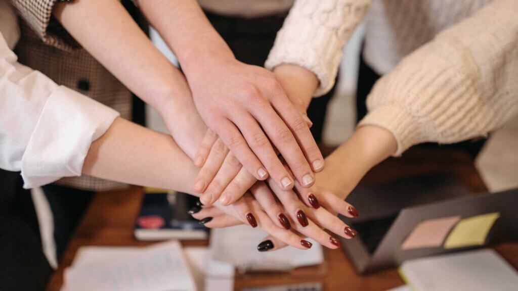 サロン集客,自宅サロン,リンパ,アロマ,インスタ広告,開業,整体,仕組み,副業,起業,